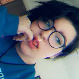 Meet your Posher, Nic